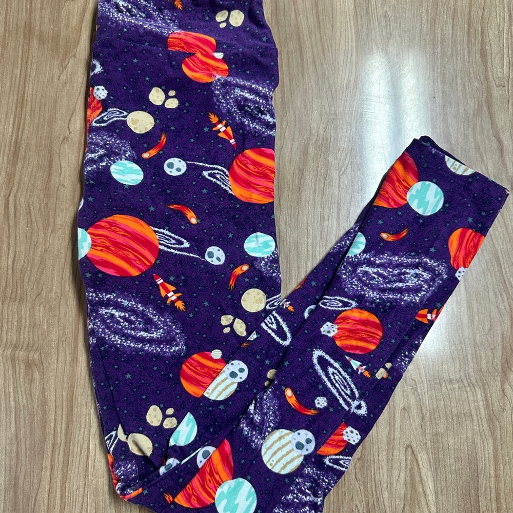 LuLaRoe  Cosmic Adventure Leggings - Purple and Red